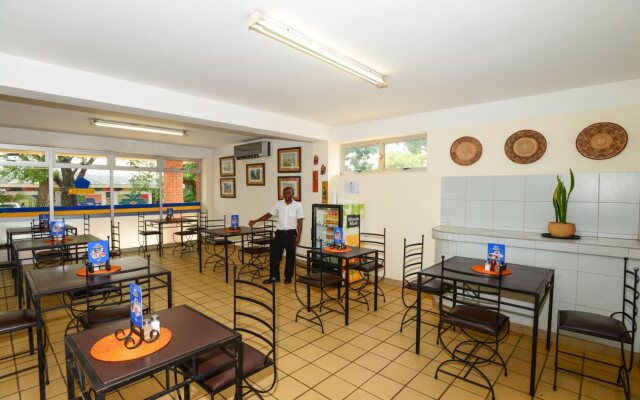 The N1 Hotel & Campsite Victoria Falls