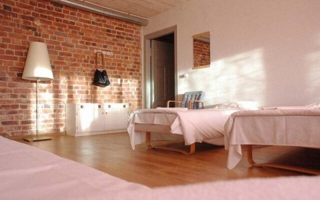 16 Eur Hostels Fat Margarets
