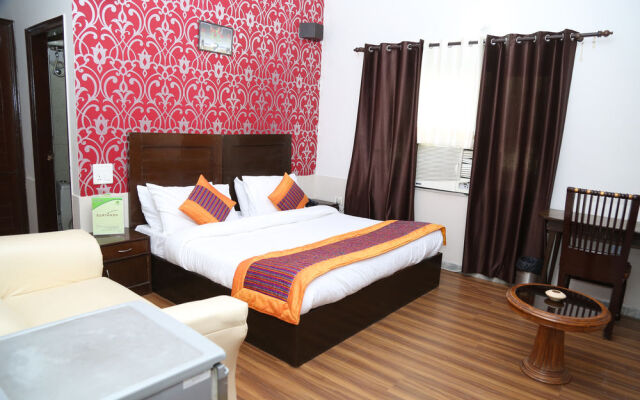 Pacific Inn Suryansh Hotel