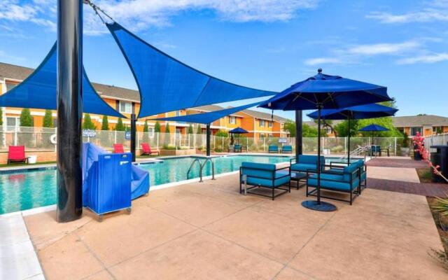 Glamorous Downtown Oklahoma City Apartments