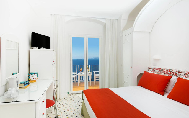 Hotel Tramonto d'Oro