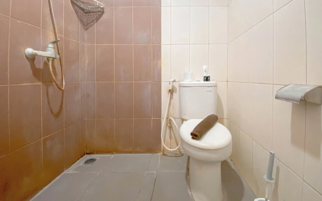 Spacious 1Br With Extra Room At Dago Suites Apartment