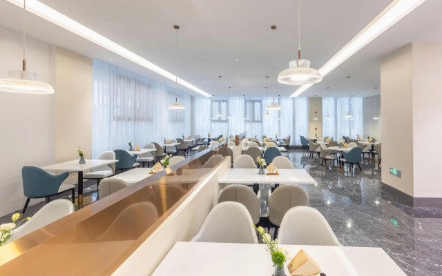 Atour Hotel Binhu Yungu Road Hefei