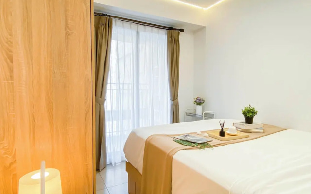 Neat Style 2Br Apartment Meikarta