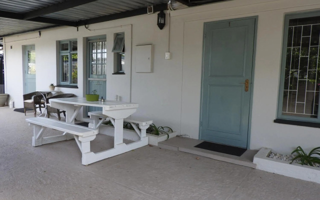 Ladera - Vista Self-catering Guesthouse