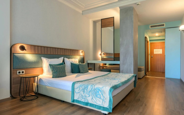 Kristal Hotel - All inclusive