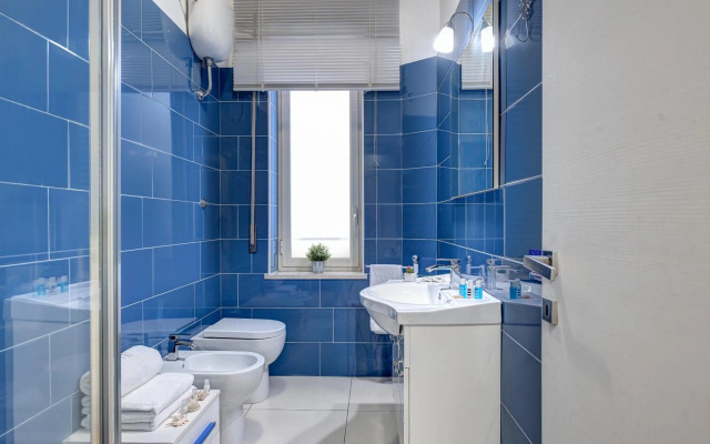 Joe’s Flat 2 Modern ...