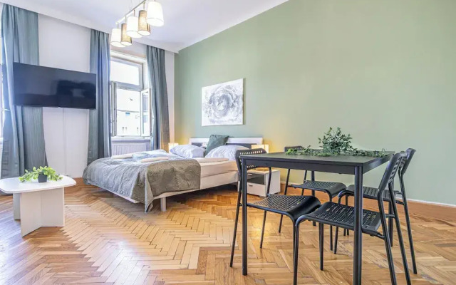Comfy 2BR Apt Long Stay Matzleinsdorfer