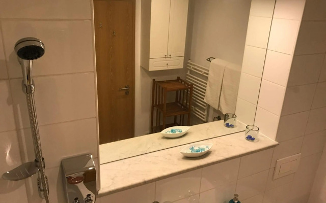 NewTown Bucharest Apartment