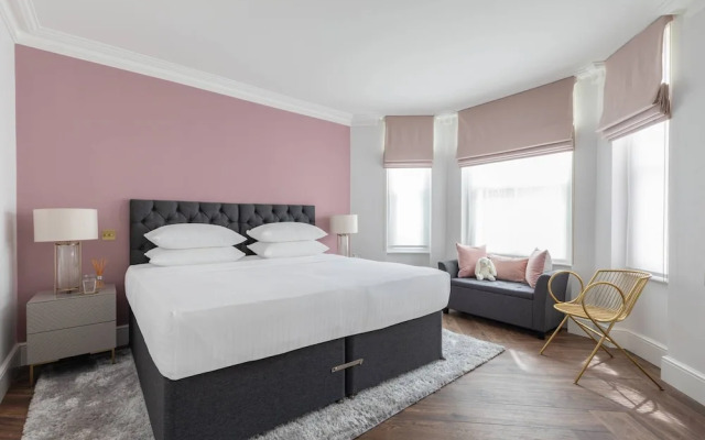 Westbourne Park Road Xviii by Onefinestay