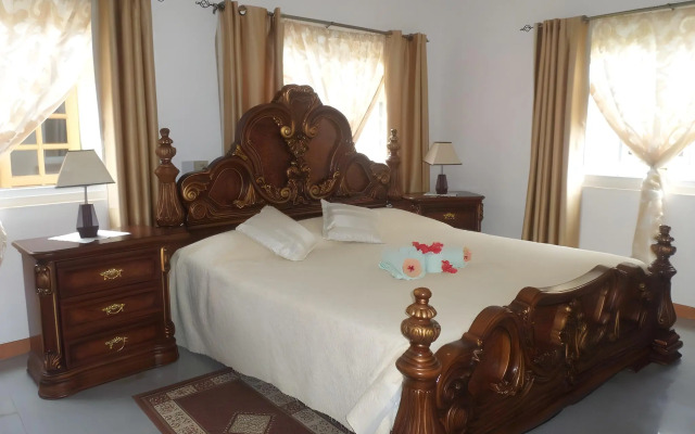 Villa Bananier Guest House