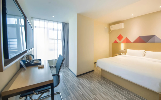 Borrman Hotel Guilin North Railway Station Hengda Square – Guest Rooms – Guilin
