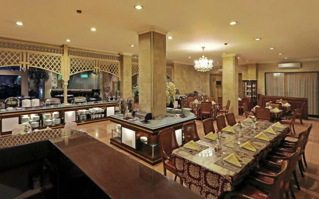 Hotel Indah Palace Solo