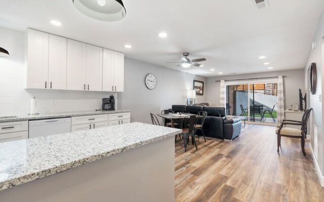 Avondale Darling - Branson Favorites Nearby!