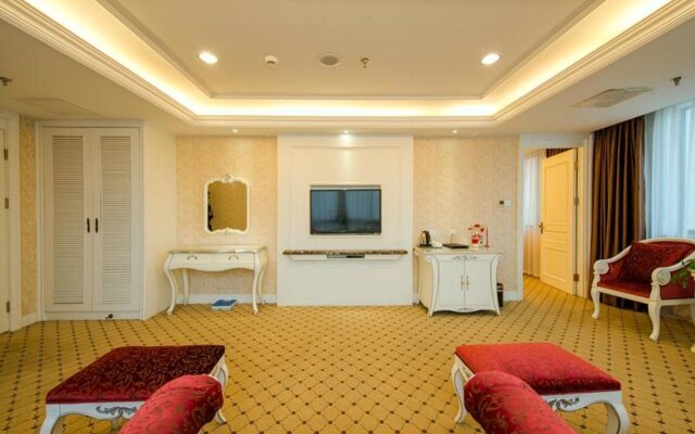 Beijing Huiqiao Hotel