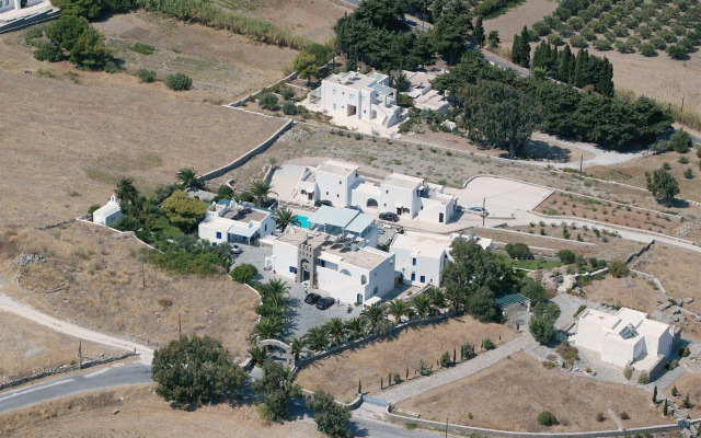Pyrgaki Hotel