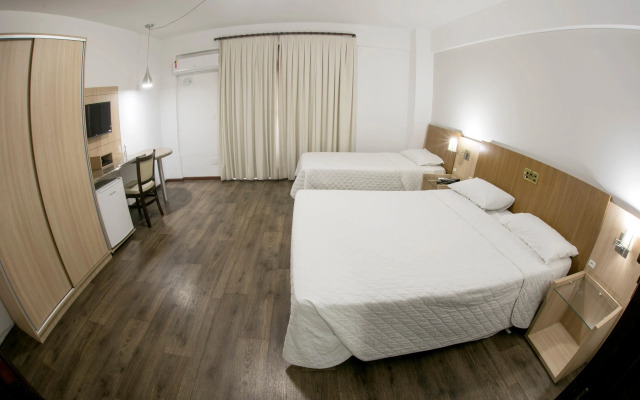 Alven Hotel by Slaviero Hotéis