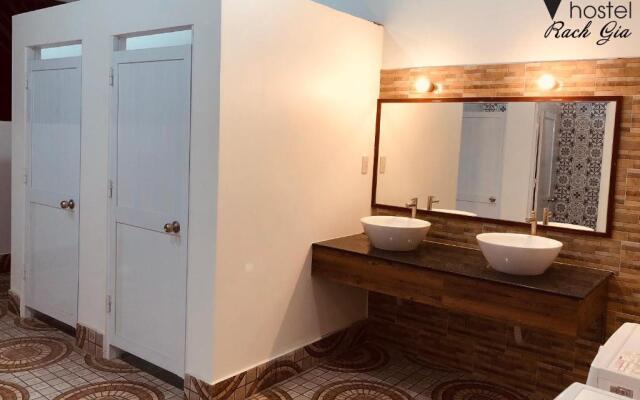 STAY hostel - 300m from the ferry