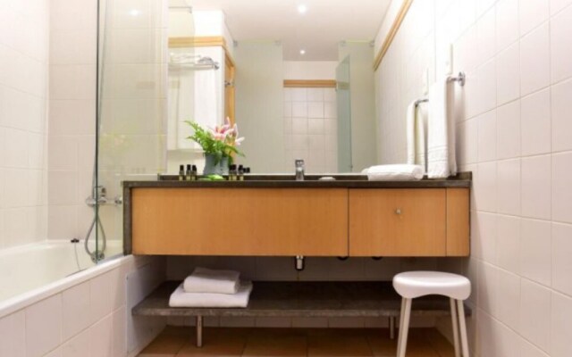Aqualuz Lagos Grand One Bedroom Apartment Pool View