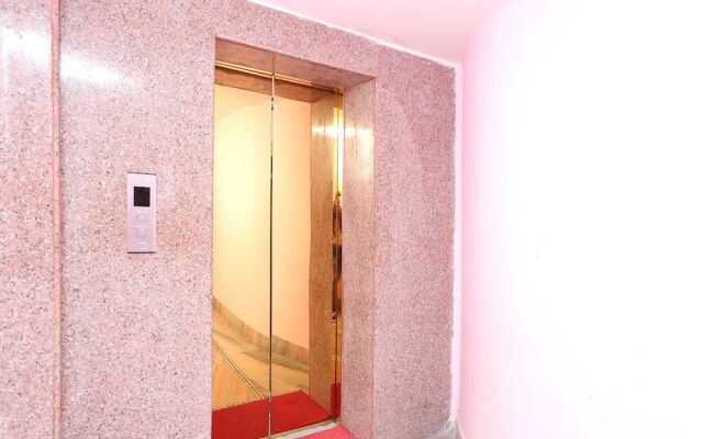 OYO Flagship 44549 Hotel Benjamin