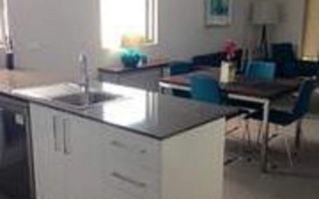 Baileys Serviced Apartments