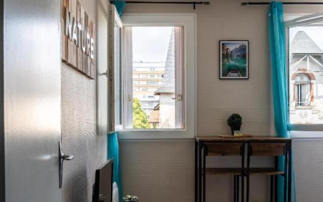 Le Debussy - studio - WIFI FIBRE- centre ville- parking