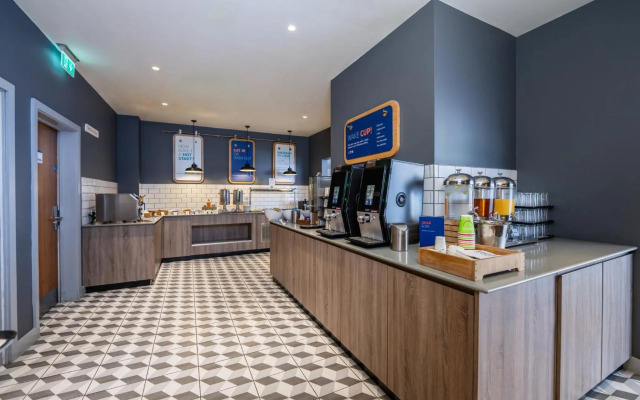 Holiday Inn Express Aberdeen Airport by IHG