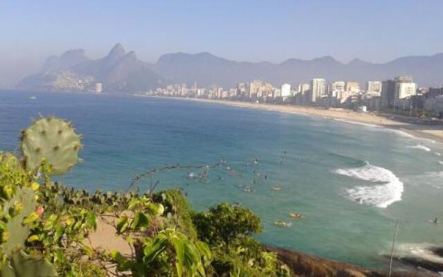 Apartamento 2Quartos PraiaMetro Copacabana