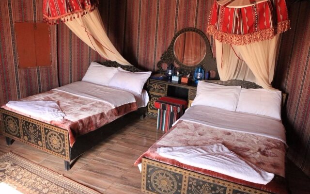 Safari Desert  Camp