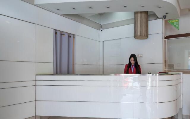 OYO 981 Ant Cave Hotel