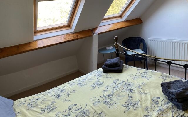 Demeter Holiday Cottage