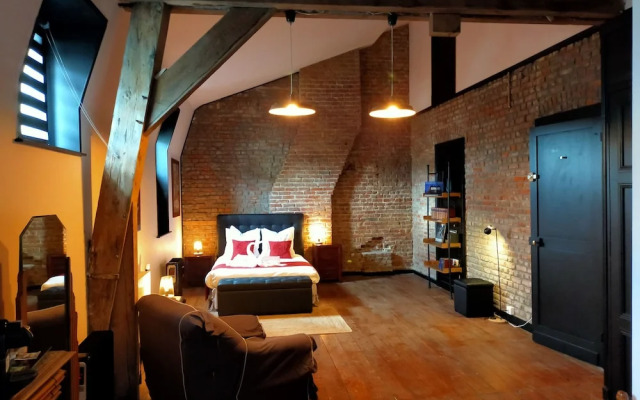 La Maison Bleue