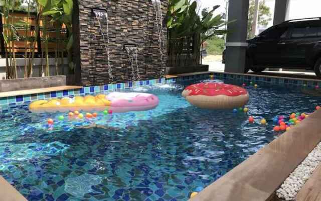 Banpuck Huahin Numnueng Pool Villa