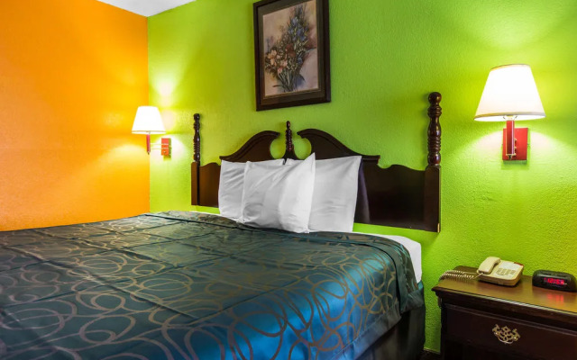 Rodeway Inn & Suites