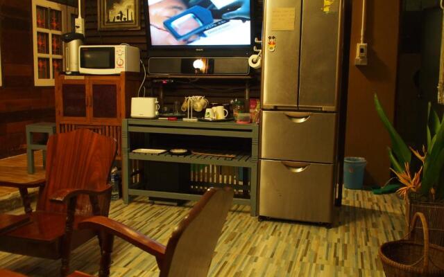 Chommuang Guest House