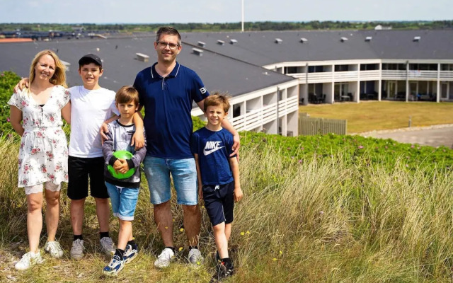 8 Person Holiday Home on a Holiday Park