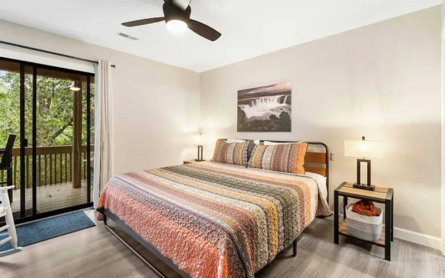 Top Notch Condo for 6