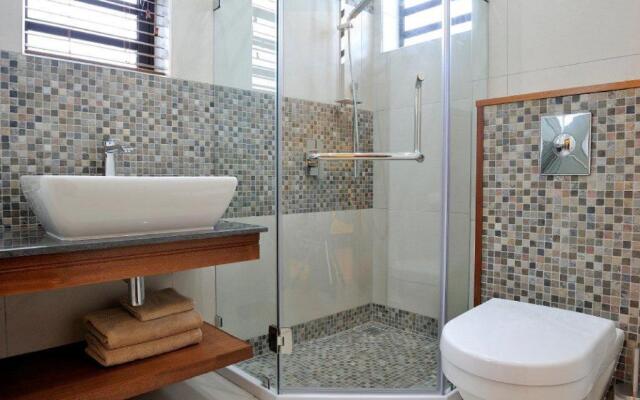Olana Beachfront Apartments