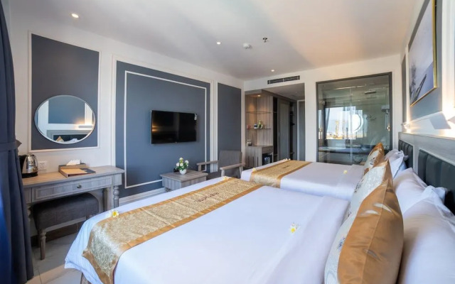 Ruby Luxury Hotel