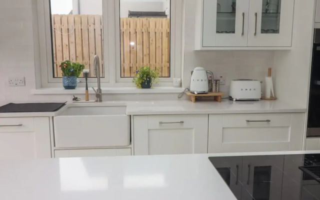 19A Lighthouse Village