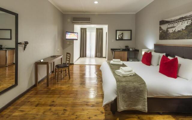 Clanwilliam Hotel by Country Hotels