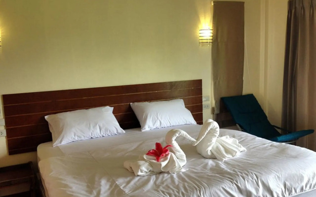 Be Fine Sabuy Hotel & Resort