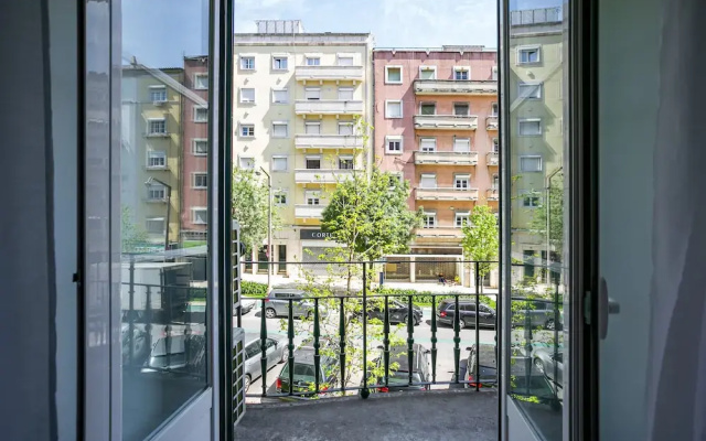Home Out Rooms & Apartments