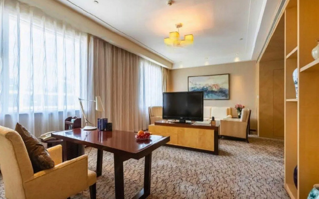 Zhongshan Hotel – Guest Rooms – Nanjing