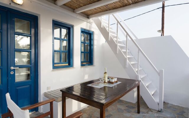 Serifos Houses Livadakia