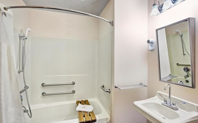 Baymont Inn And Suites Harrodsburg