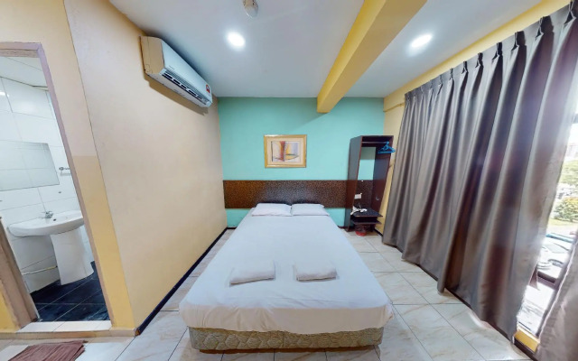 Aristo Hotel At Putatan