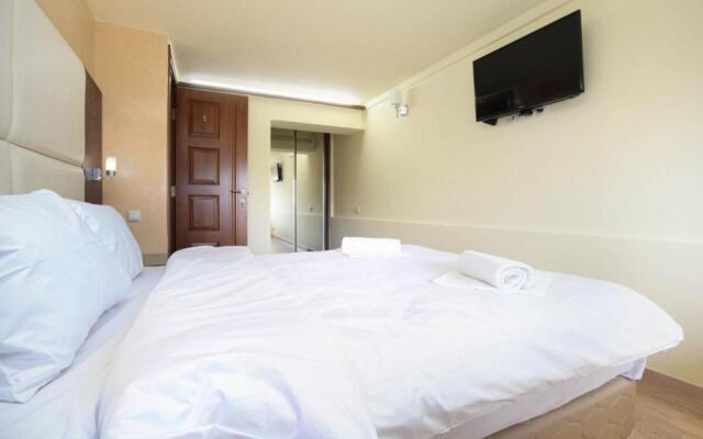 Stay Inn Apart-Hotel on Sayat-Nova avenue