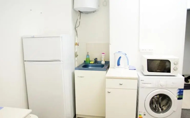 Студия на Жуковского 23 А