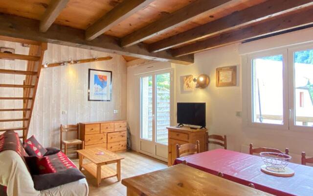 Le 103. Chalet 3 chambres. Terrasse. Parking. wifi.